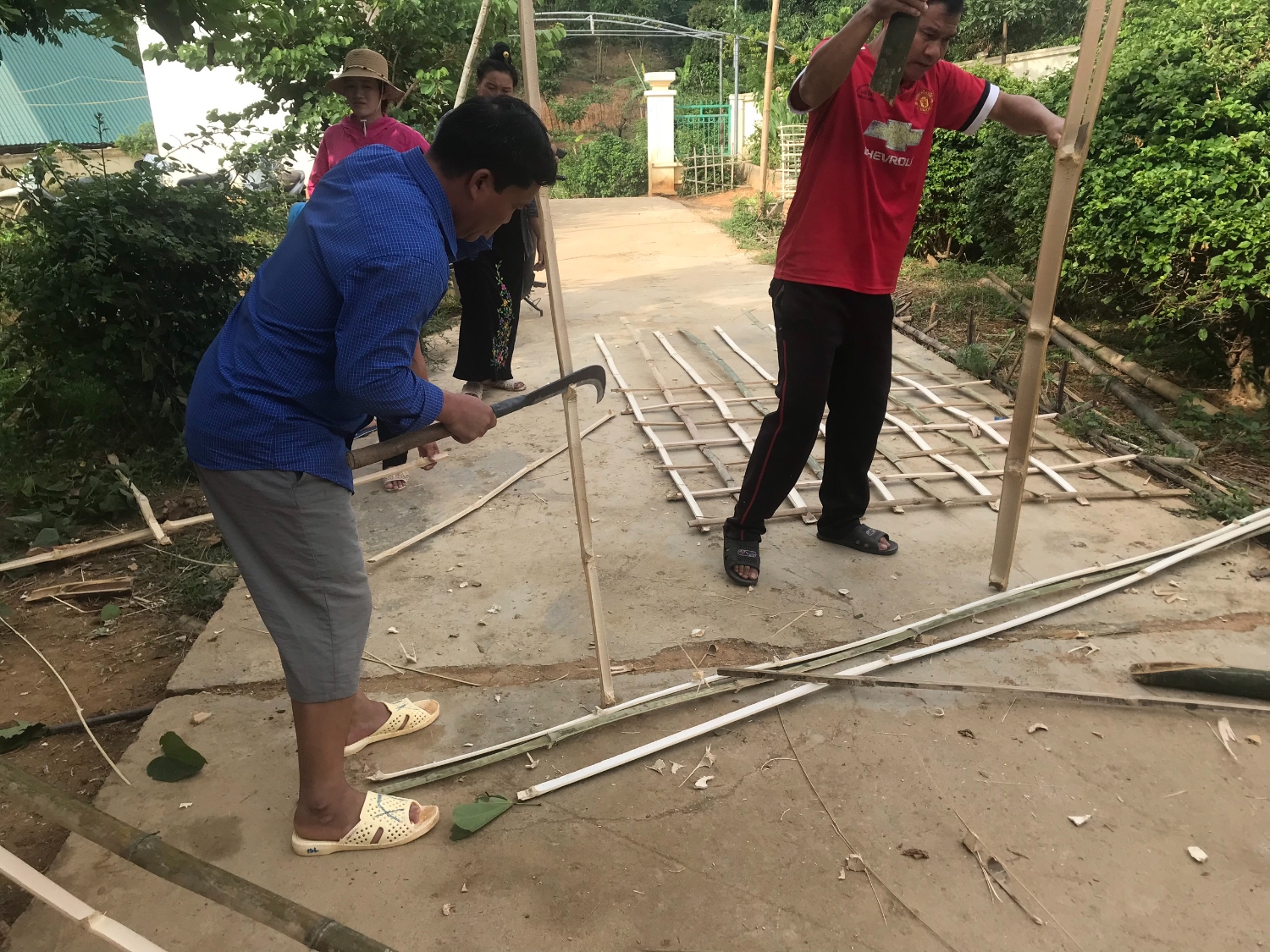 CÔNG TÁC LAO ĐỘNG CỦA TRƯỜNG PTDTBT TH CHIỀNG SƠ