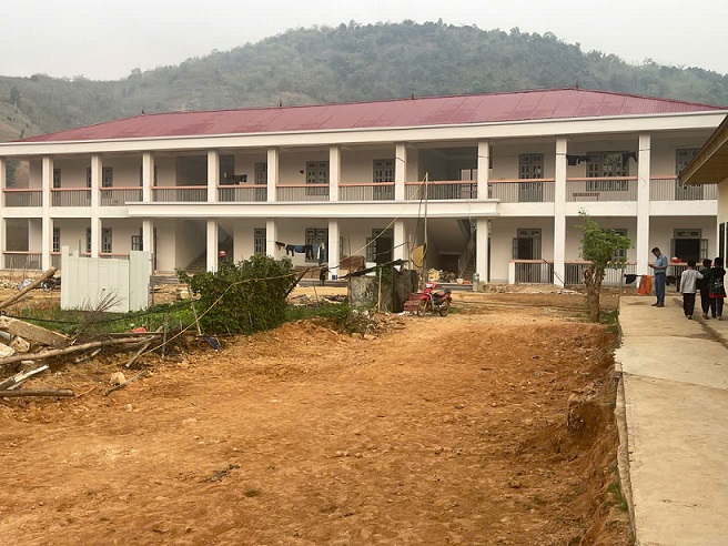 NIỀM VUI VÀ SỰ CHỜ ĐỢI TRƯỚC NGÔI TRƯỜNG MỚI